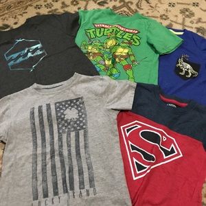 Set of 5 short sleeve tops